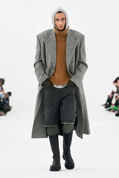 Look 6